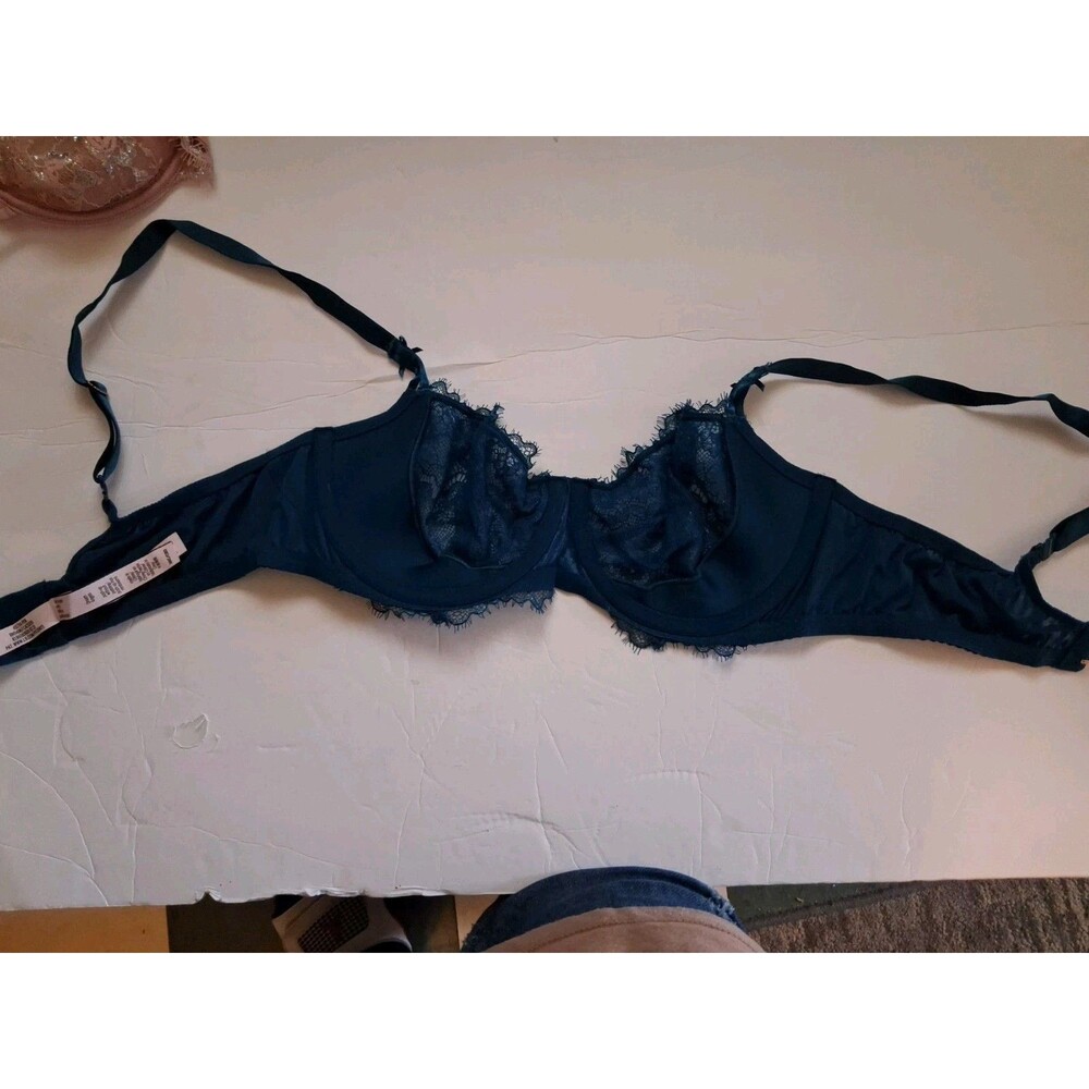 Victoria's Secret Dream Angels Green Lace Push-Up Underwire Bra 36C